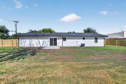 Tiny photo for 900 S 3rd Street, Sanger, TX 76266 (MLS # 21341216)