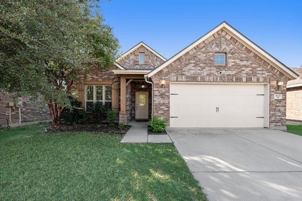 517 GOLDSTONE LN, FORT WORTH, TX 76131 - Image 2aabb3c06cad3607fdcb91c8d3ba6825/4128095647