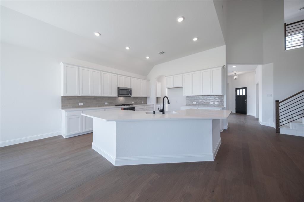 2837 Spring Valley Way