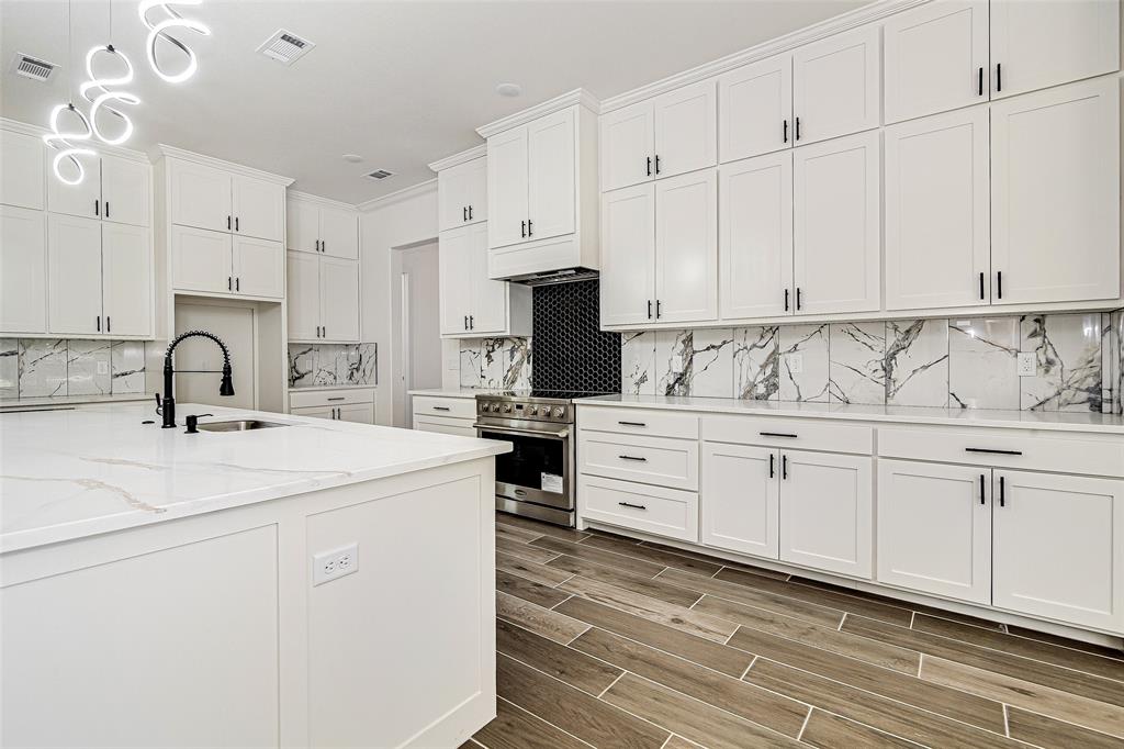 1020 Royal Lytham Court