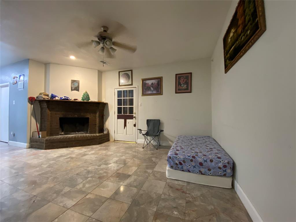 Flower Hill 04 - Residential