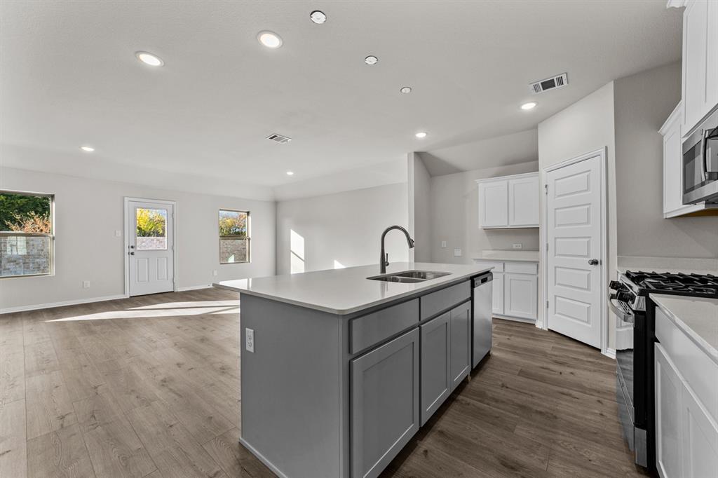 610 Stone Hollow Drive