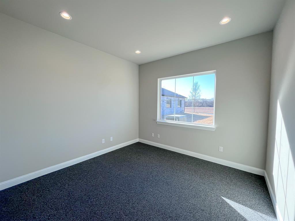 Auburn Hills - Commercial Lease