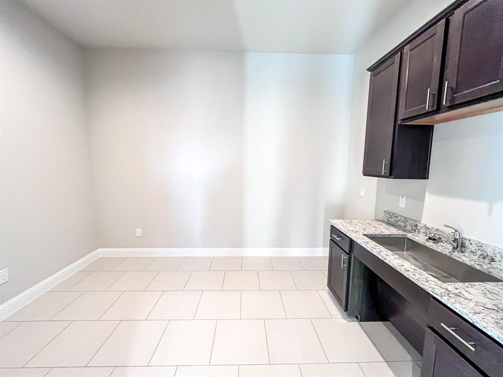 Auburn Hills - Commercial Lease