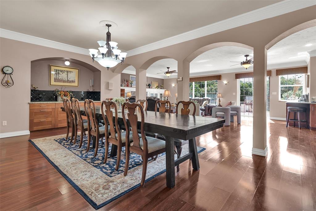 2720 Oates Drive