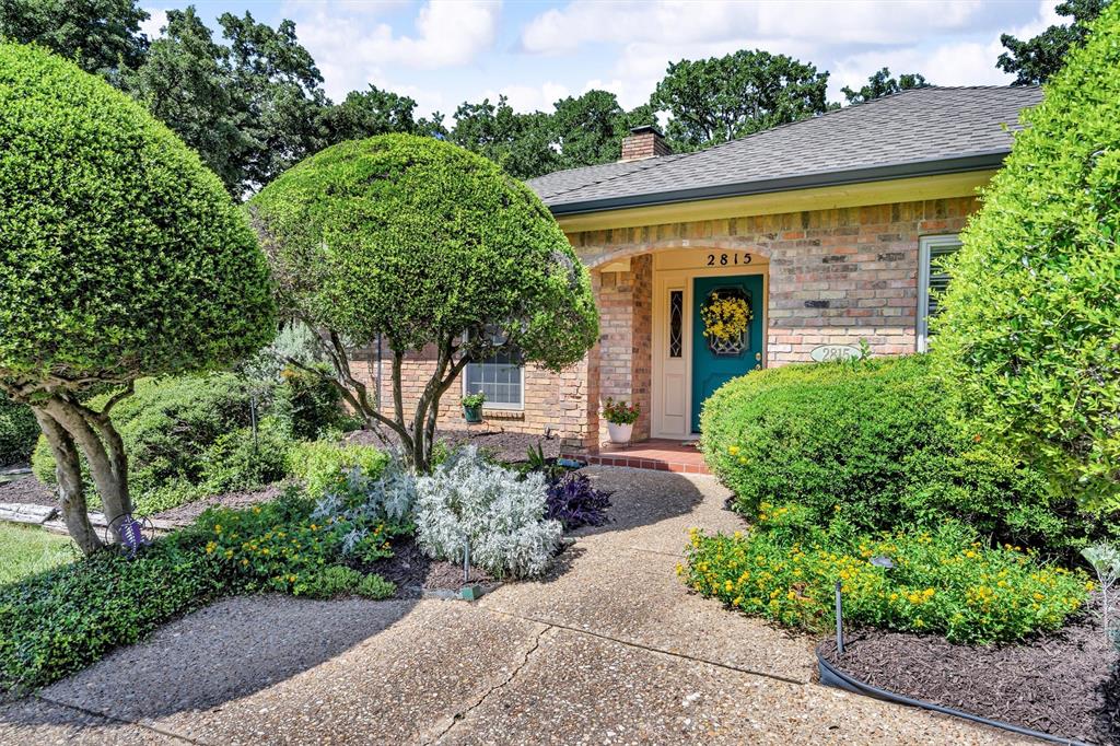 2815 Whisperwood Trail