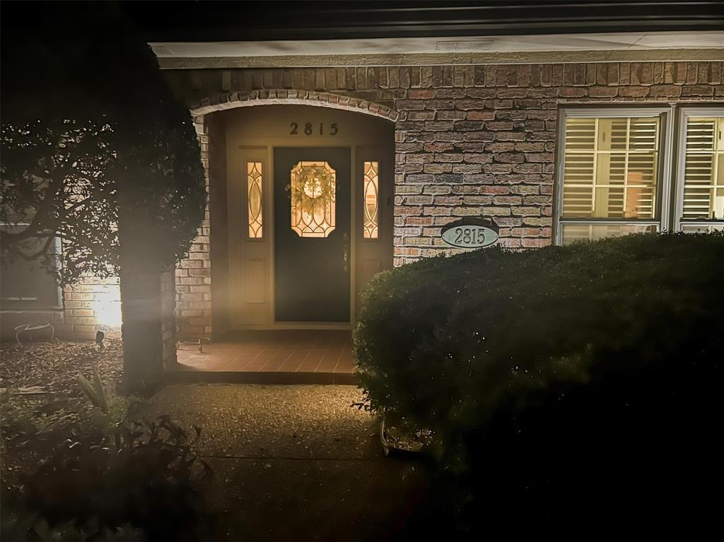 2815 Whisperwood Trail