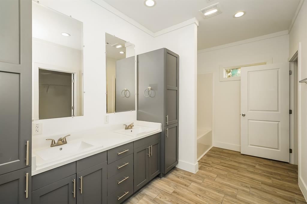 Lea Crest Add - Residential Lease