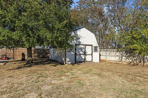 A home in Granbury