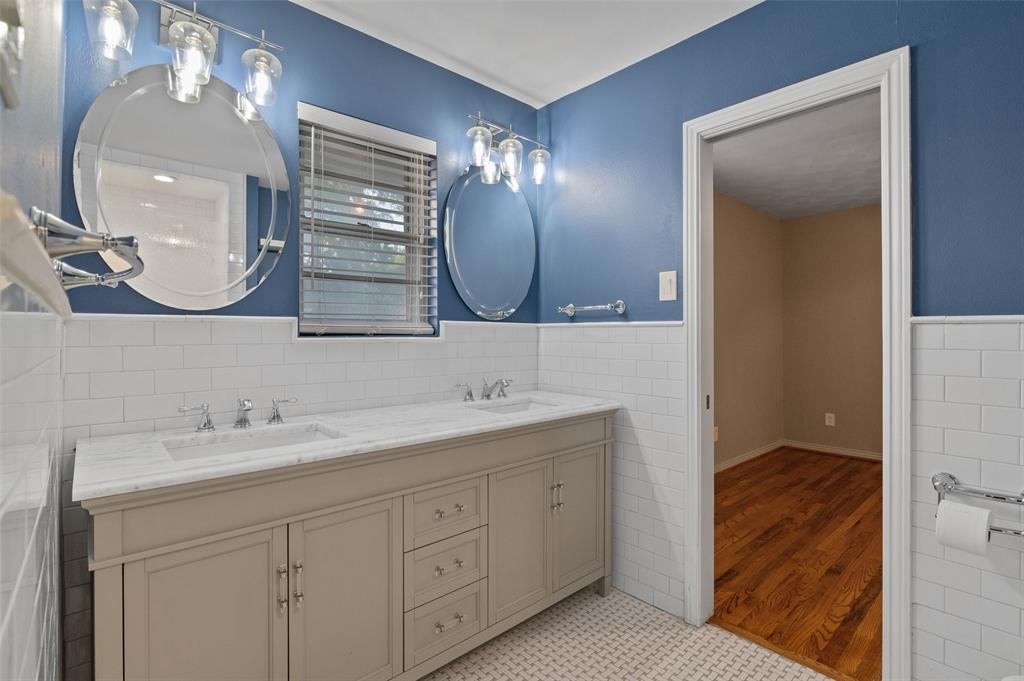 Eastwood 02 - Residential