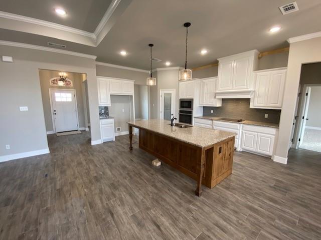 Donna's Place - Residential