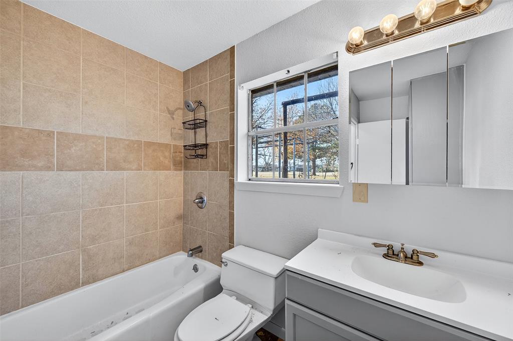 Lake Kiowa - Residential