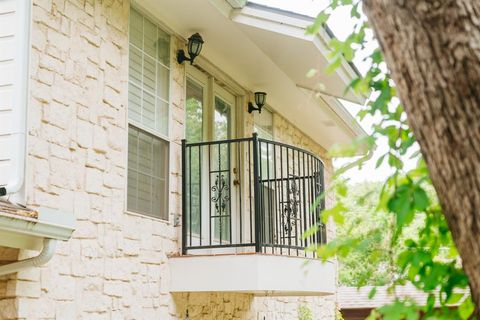 A home in Colleyville