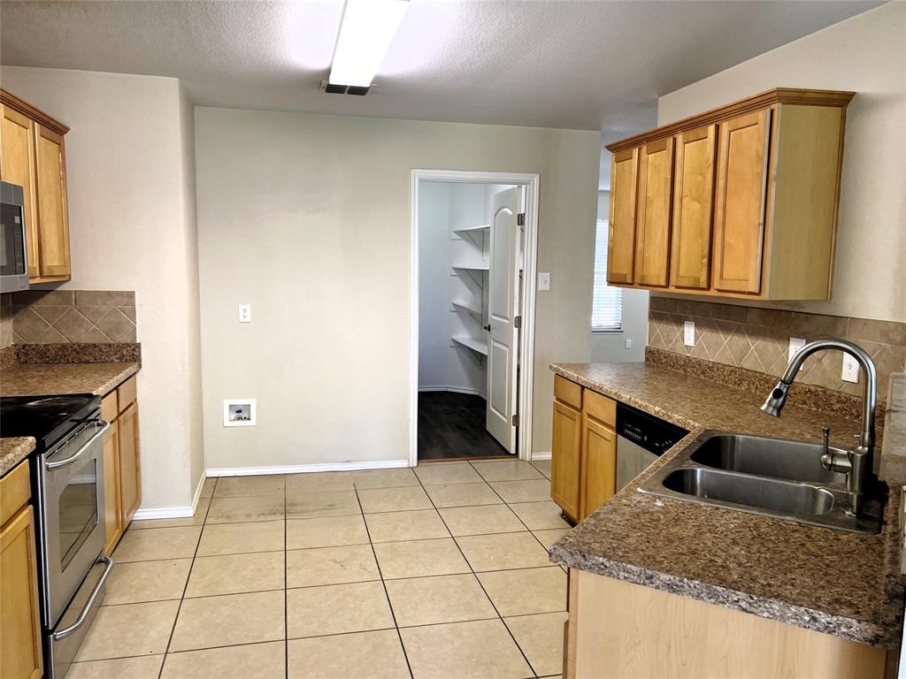 Cross Oak Ranch Ph 2 Tr 4 - Residential Lease