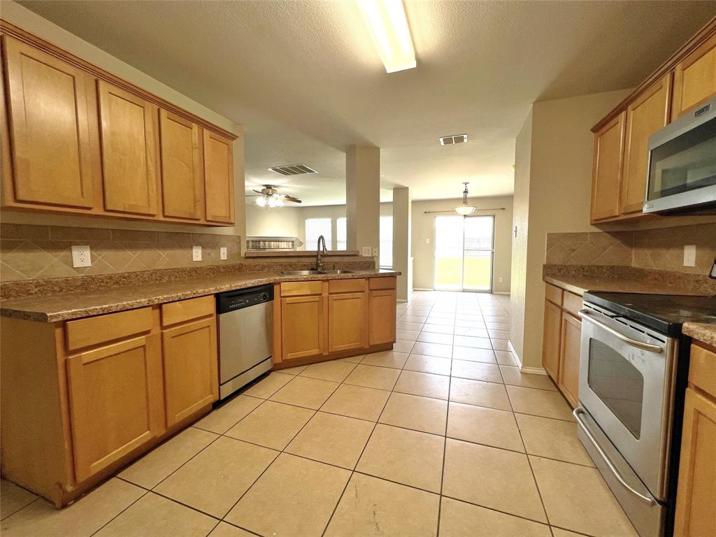 Cross Oak Ranch Ph 2 Tr 4 - Residential Lease