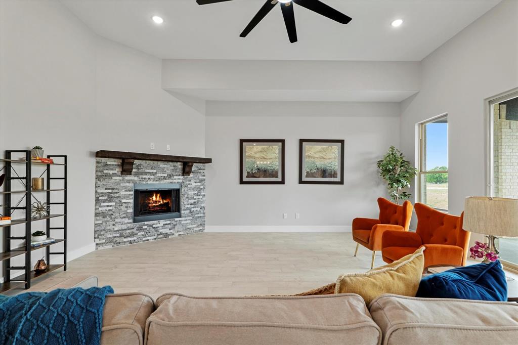 7581 County Road 1052