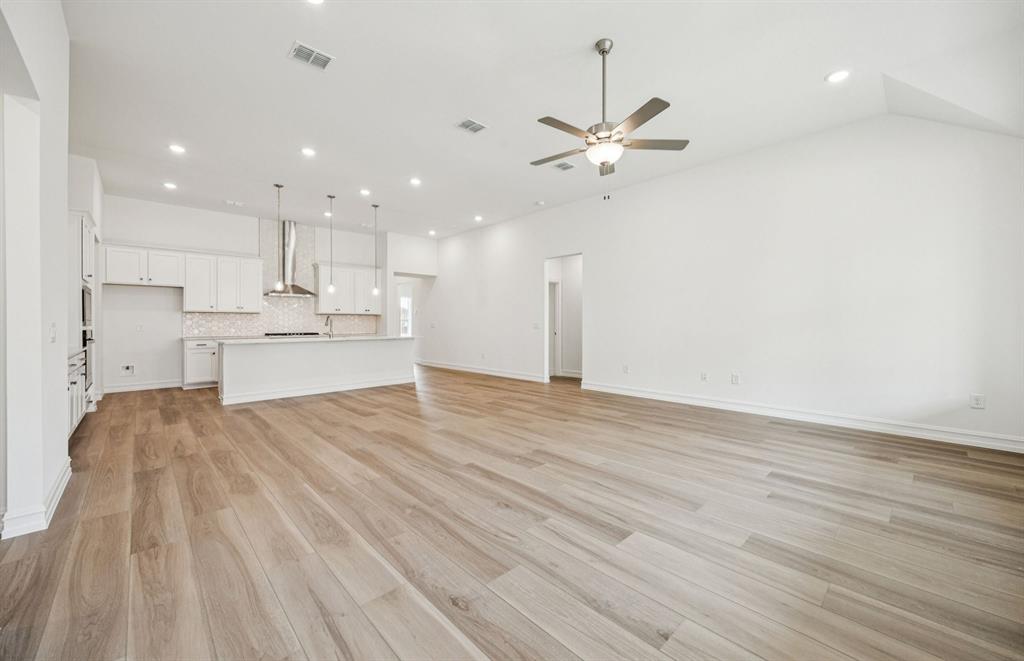 Highland Lakes - Residential