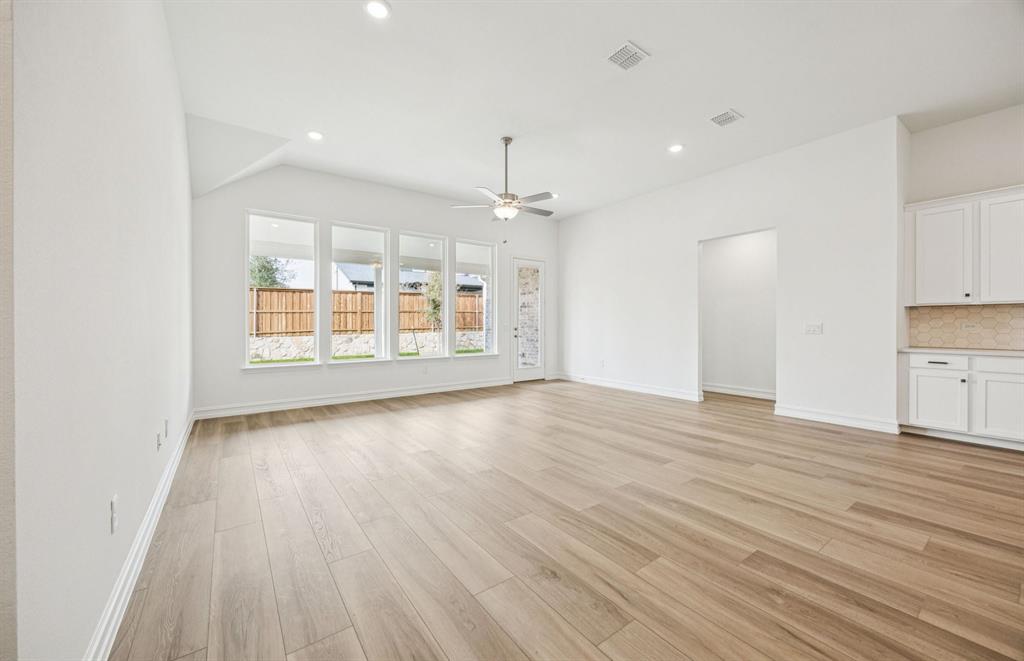 Highland Lakes - Residential