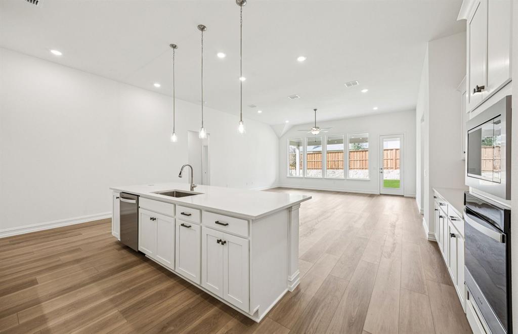 Highland Lakes - Residential