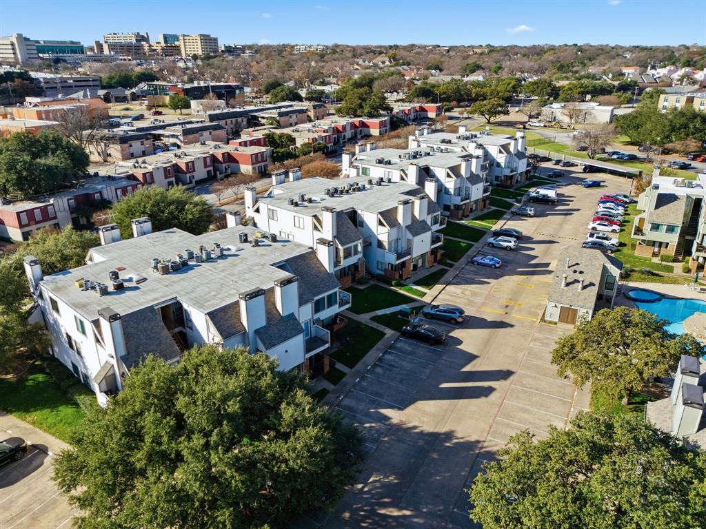 University Park Condo - Residential