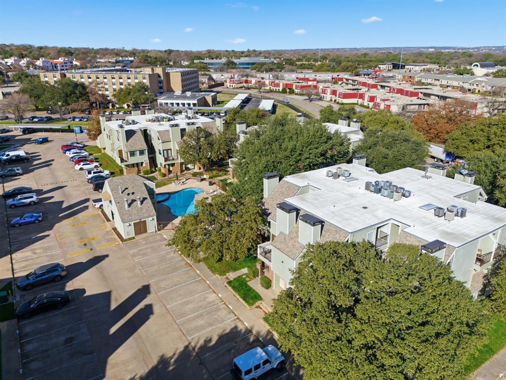 University Park Condo - Residential