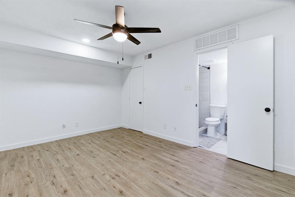 University Park Condo - Residential