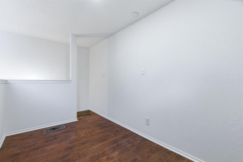 University Park Condo - Residential