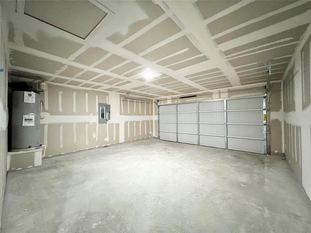 Treaty Oaks - Residential Lease