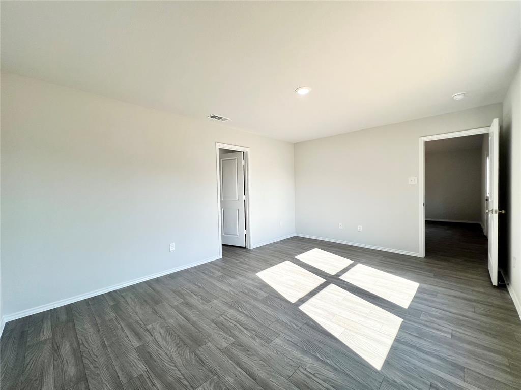 Treaty Oaks - Residential Lease