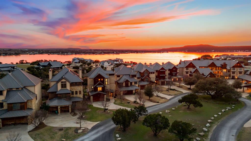 Hill Country Harbor Ph Ia - Residential