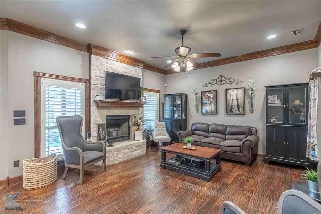 4817 Yellowstone Trail