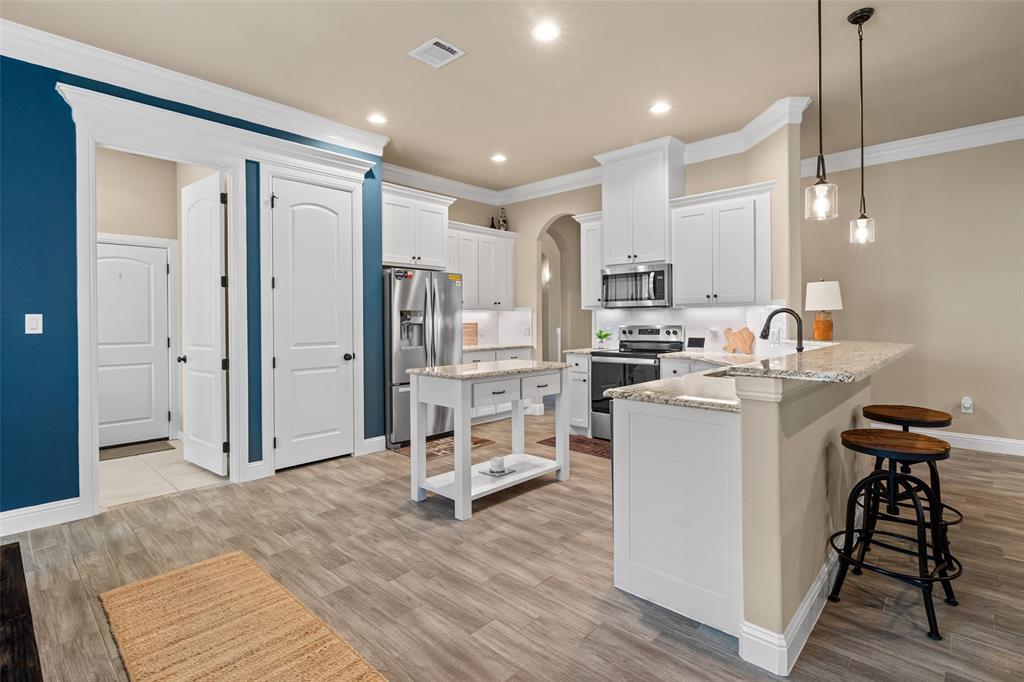 Gemstone Estates Ph Six - Residential