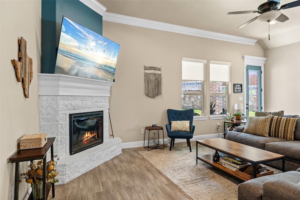 Gemstone Estates Ph Six - Residential