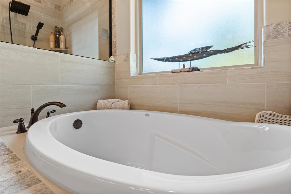 Gemstone Estates Ph Six - Residential