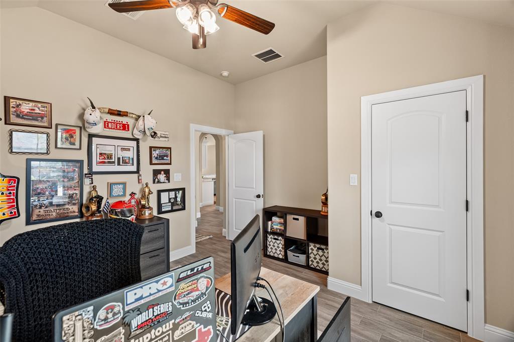 Gemstone Estates Ph Six - Residential