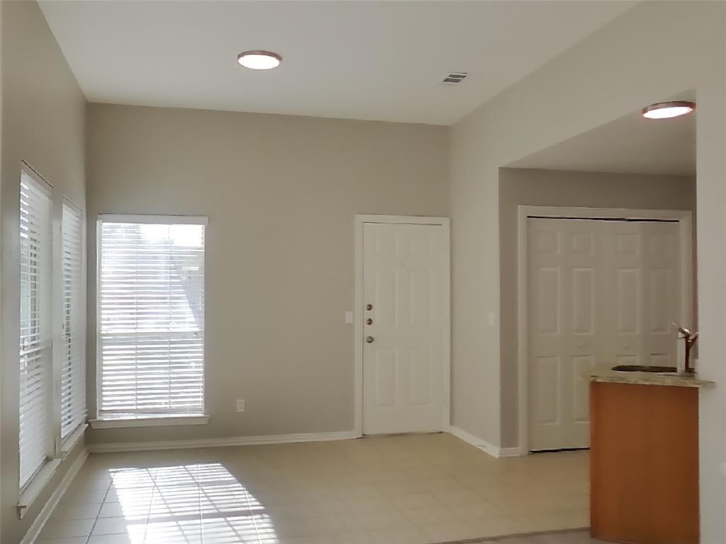 GOLDEN GATE PARK 1 - Residential Lease