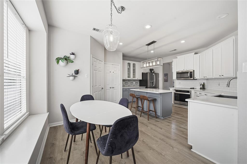 Wellington Of Flower Mound Ph - Residential