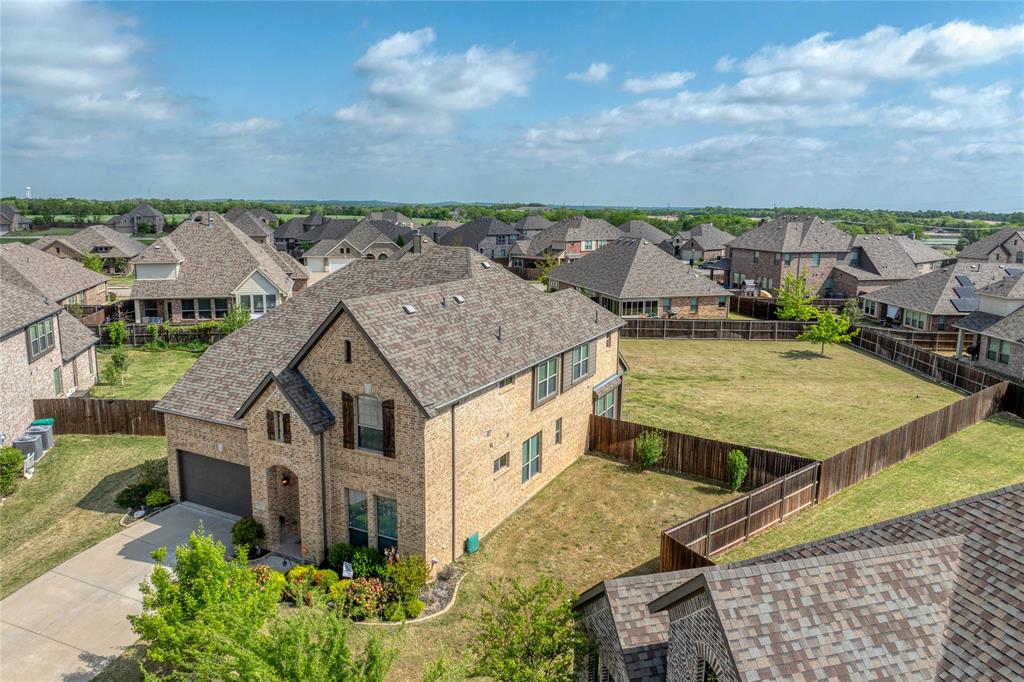5017 Aspen Way