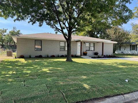 A home in Stephenville