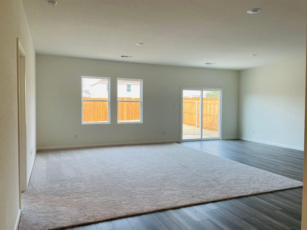 MCPHERSON VILLAGE ADDITION - Residential Lease