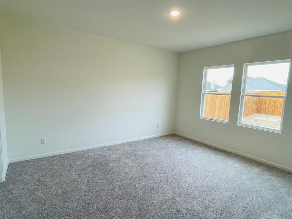 MCPHERSON VILLAGE ADDITION - Residential Lease