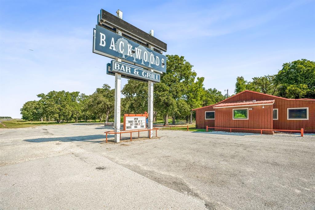 17157 S US Highway 377