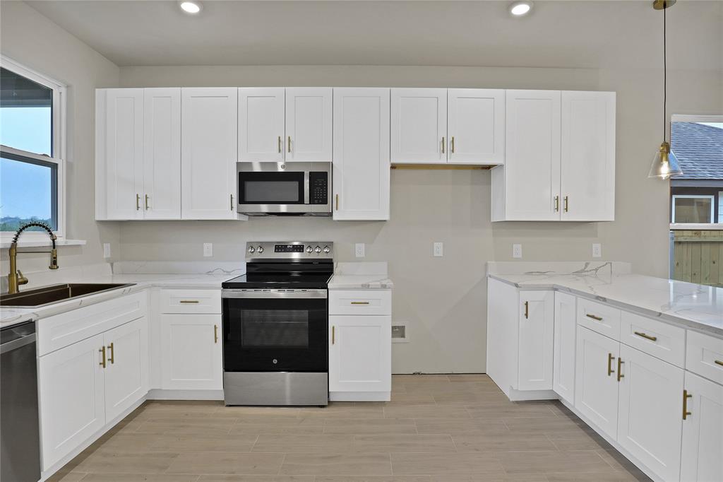 Canyon Creek V - Residential