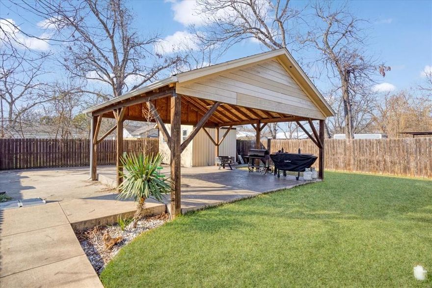 Welcome home to this super cute and cozy gem in Sherman, TX! Perfectly located just minutes from downtown, Highway 75, and beautiful local parks, this well-maintained 3-bedroom, 2-bath home offers comfort, convenience, and charm. The home has been lovingly cared for and it shows throughout. Step outside and fall in love with the backyard—the true highlight of the property! Enjoy a spacious outdoor area complete with a covered patio, ideal for summer barbecues, morning coffee, or cozy winter bonfires. Whether you’re entertaining friends or unwinding after a long day, this backyard is made for making memories.