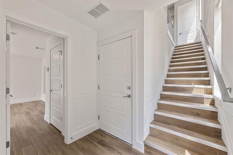 Tiny photo for 4522 Deere Street #105, Dallas, TX 75204 (MLS # 21101100)