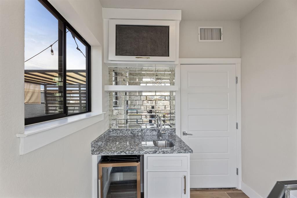 Deere Street Collection Condos - Residential