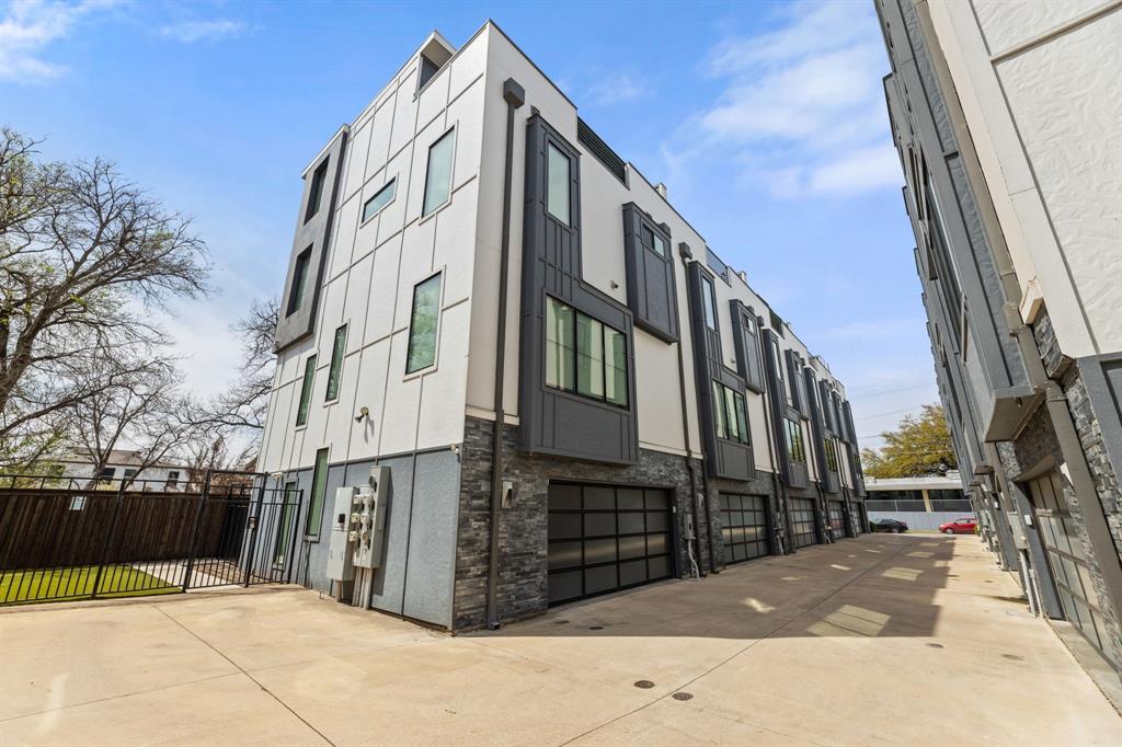 Deere Street Collection Condos - Residential