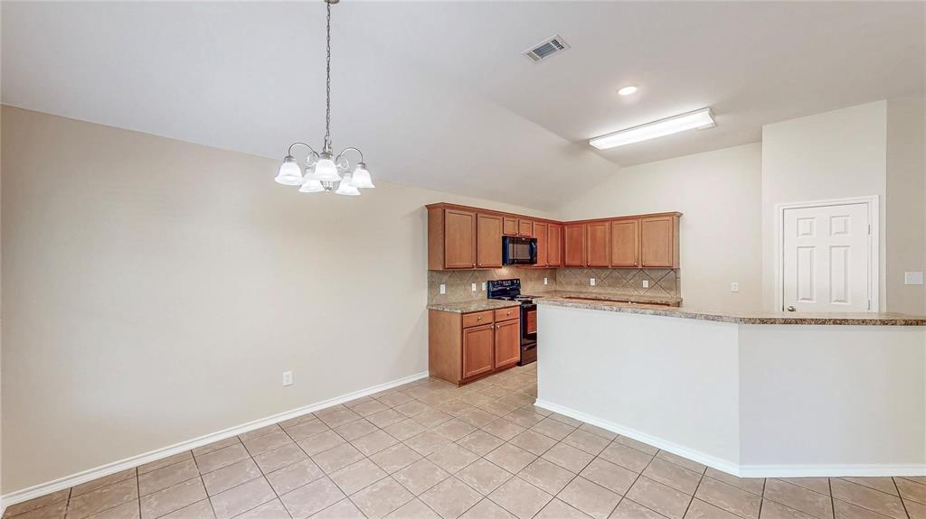 Whispering - Residential Income