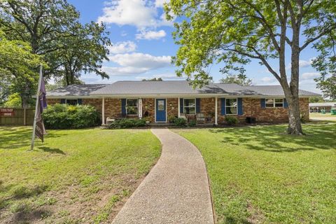 755 Southwood Lane Fairfield TX 75840
