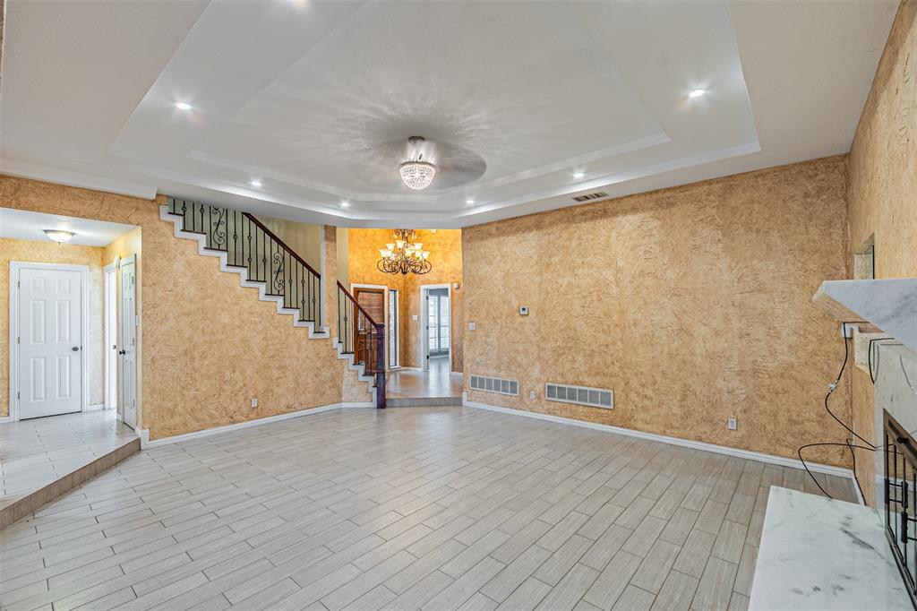 Bentley Village Add - Residential